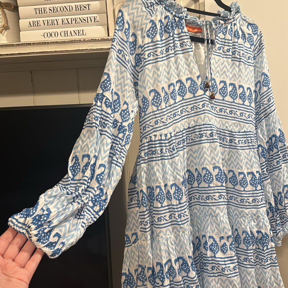 🦋 Oliphant Dress - Picture 2 of 7